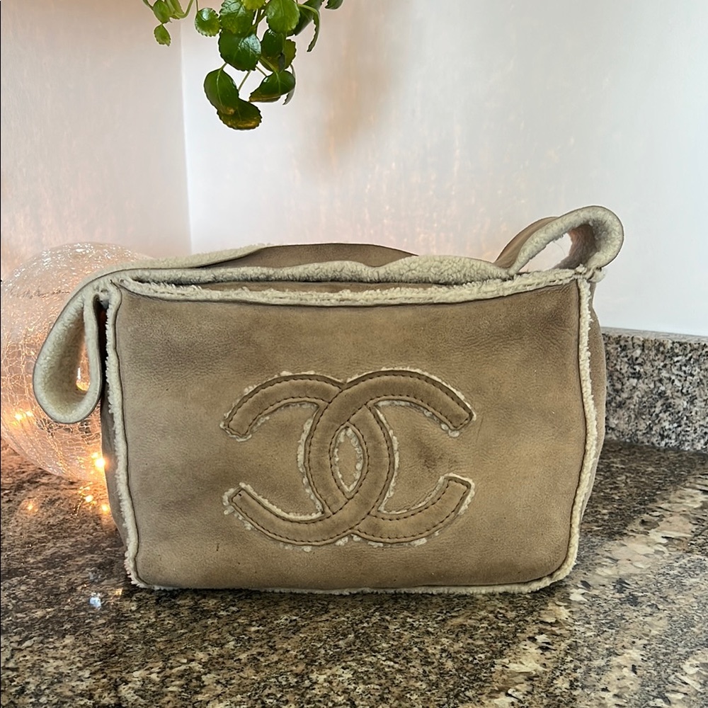 Chanel Vintage Shearling CC Hobo